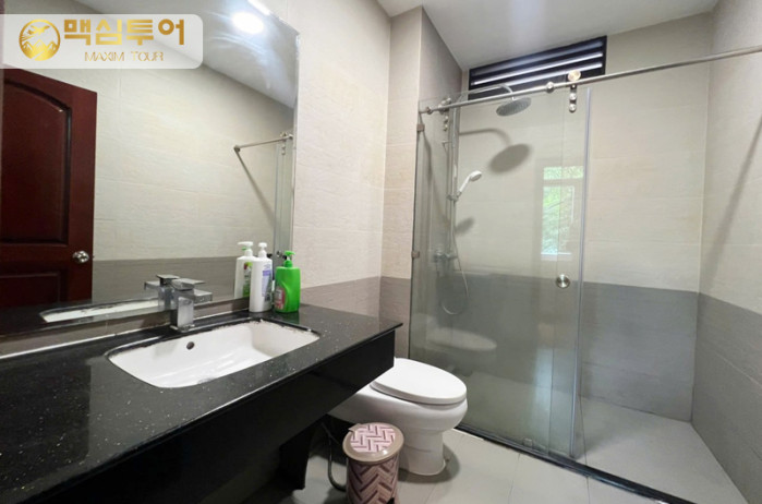 고급스럽고 프라이빗한 호치민 풀빌라