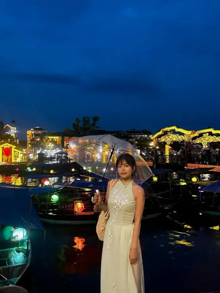 맥심투어와 함께한 호이안 여행: 잊지 못할 밤의 이야기