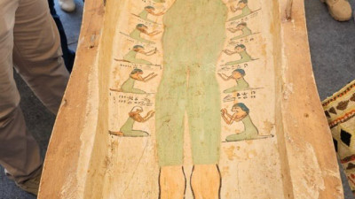 이집트에서 나온 3천년전 그림이 너무 익숙하다