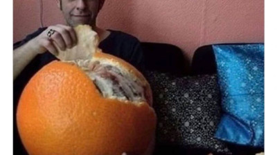 옆사람이 향수 뭐뿌렸나고 물어봄