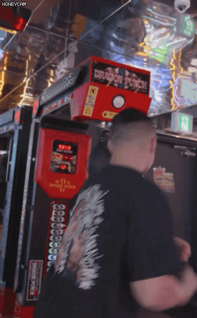 정찬성 vs 할로웨이 진심 펀치머신 대결 승자는?