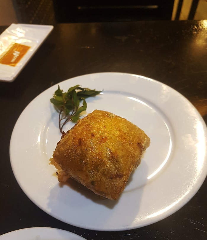 호치민 분짜 성지 '꽌넴(Quan Nem)' 솔직 후기 - CNN이 인정한 그 맛집은 정말 최고였을까?